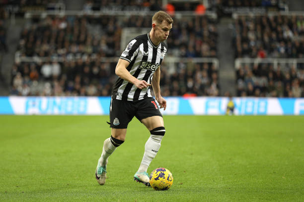 员根据运动 员根据运动