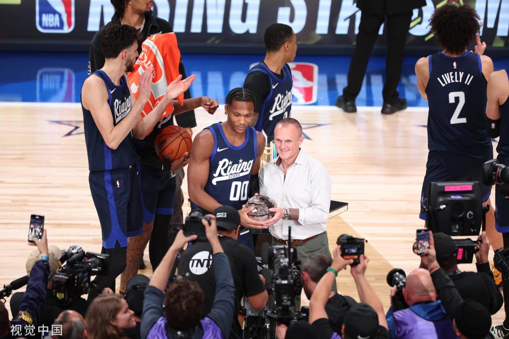 他的职业生 他的职业生