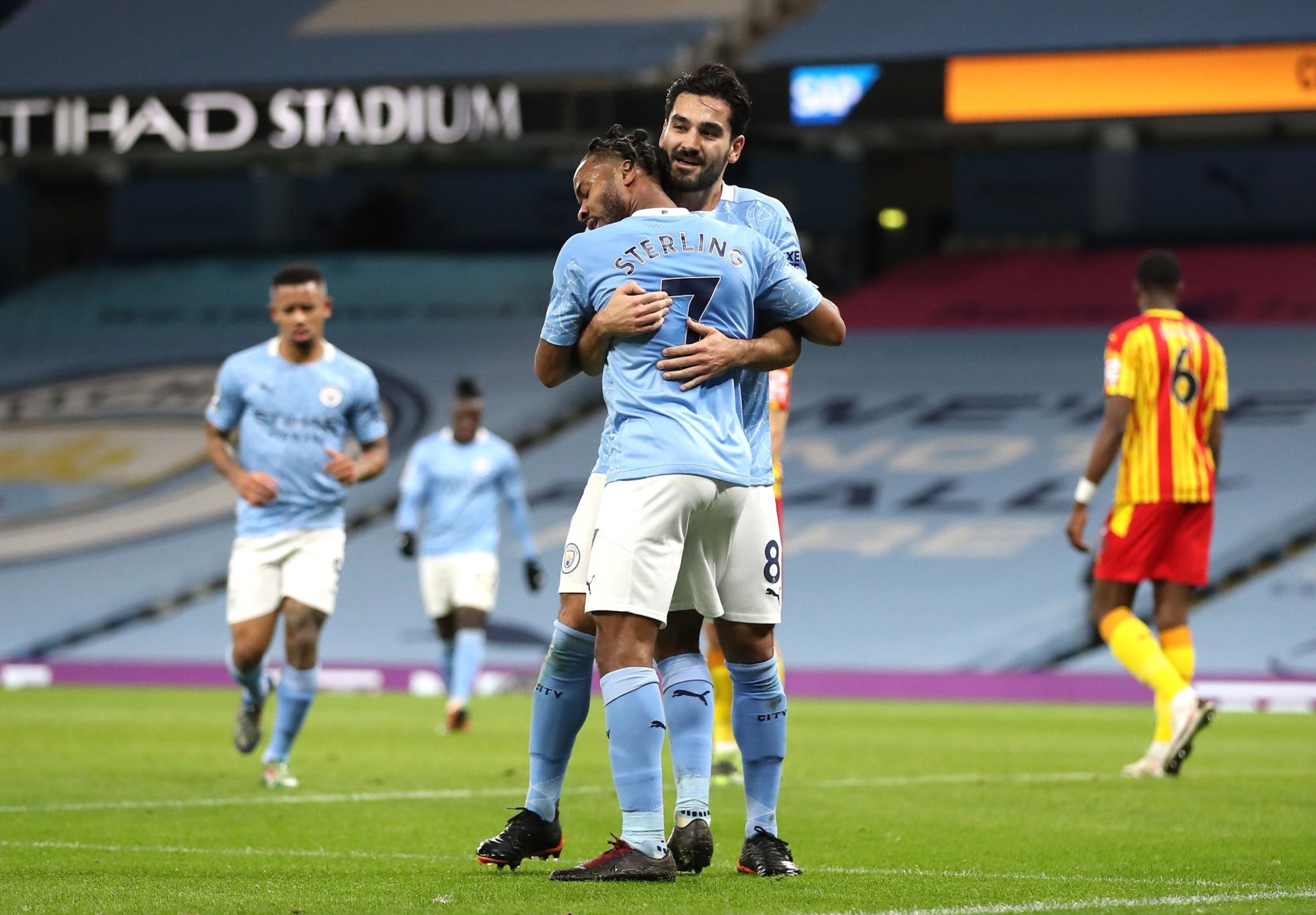 纽卡斯尔六 纽卡斯尔六